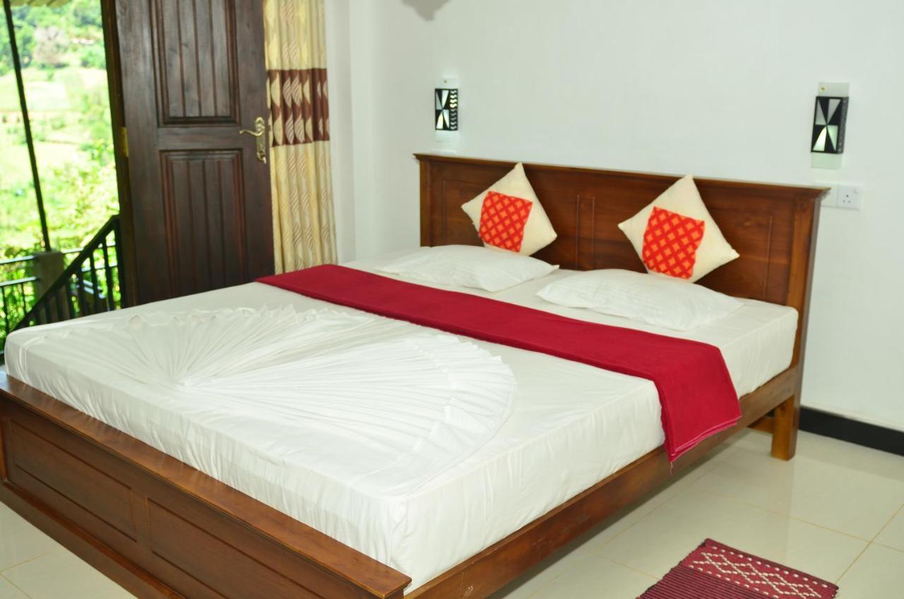 Dimuthu Home Stay Ella Exterior photo